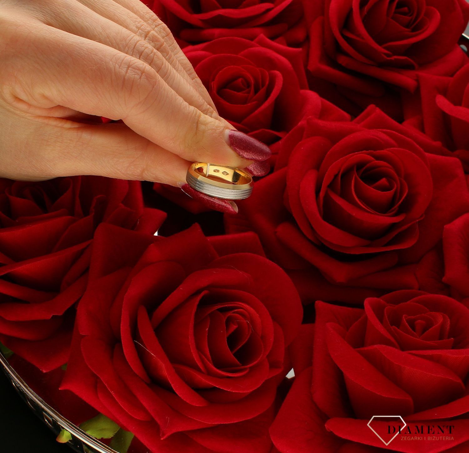 Złota obrączka ślubna płaska 5 mm  Białe i żółte złoto 585  Rozmiar 15.jpg